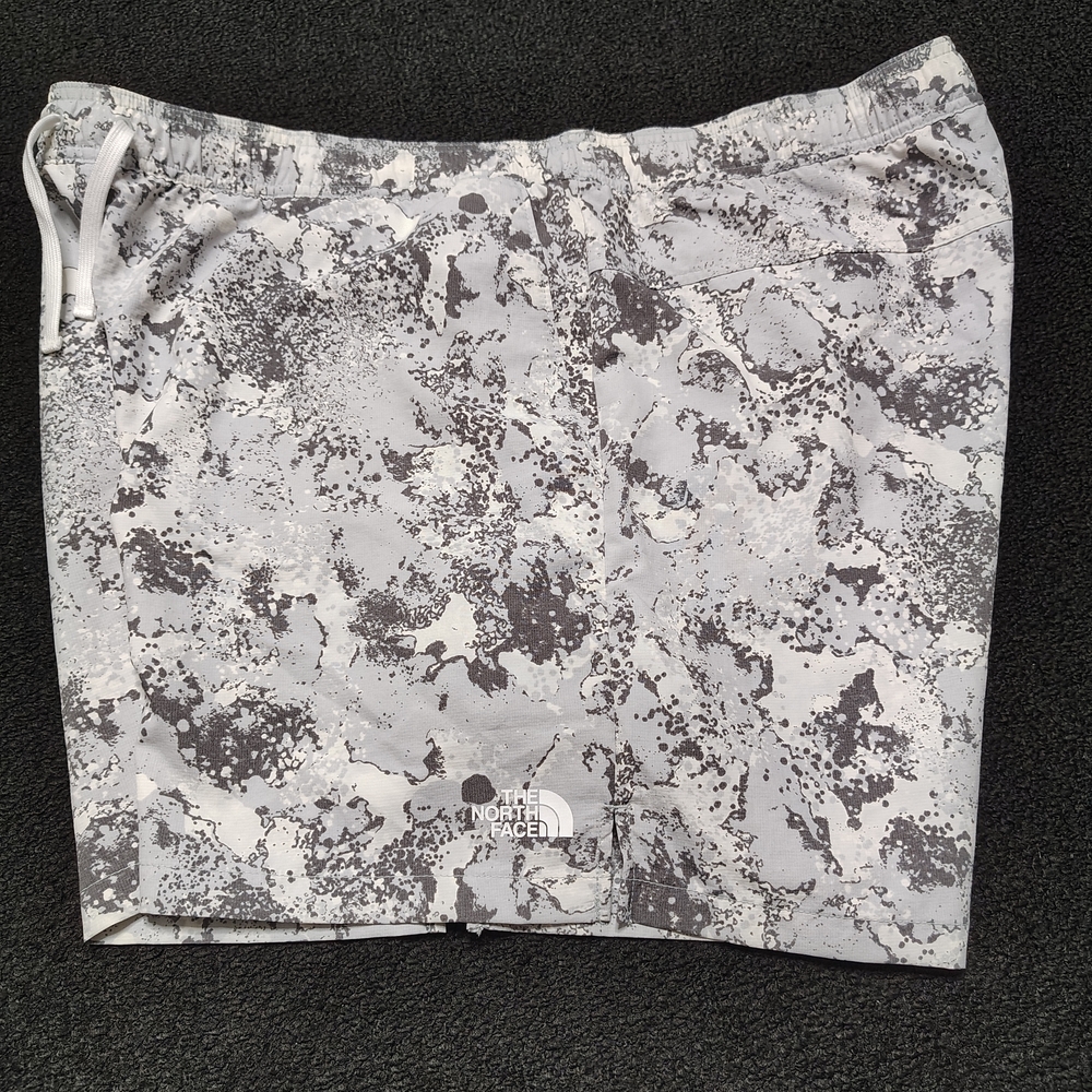 The North Face Gray Flashdry Highrise Shorts Action Woven 2.0  Men's 2XL XXL NEW